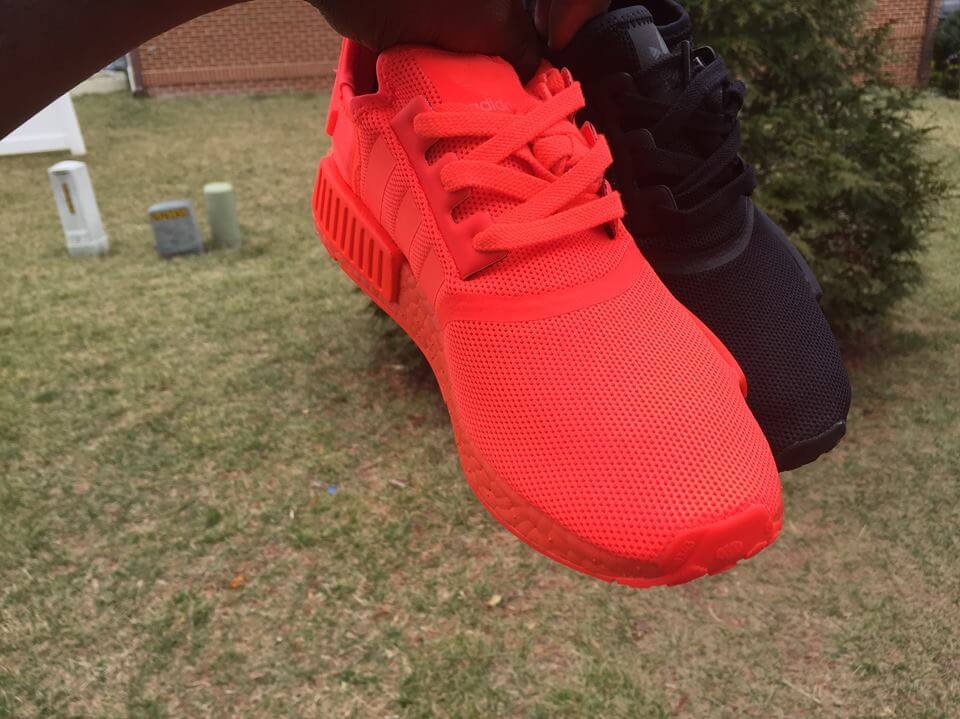 triple red nmd r1