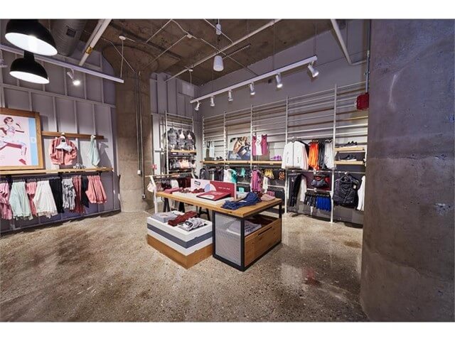 Reebok's New Flagship Store in Boston has Three Stripe Flavor | Is It Enough? – ARCH-USA